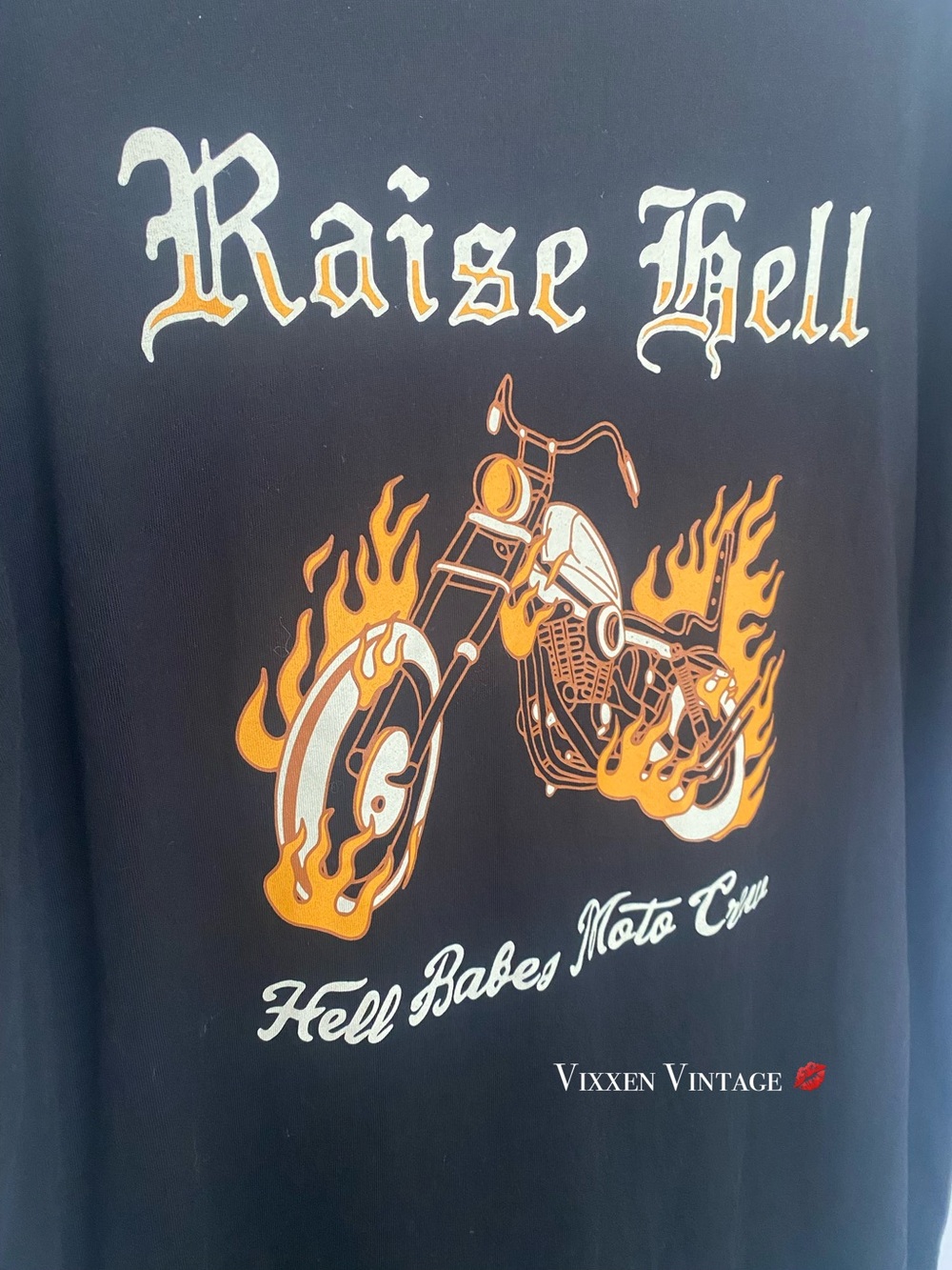 HELL BABES MOTO CREW 'RAISE HELL' MOTORCYCLE TEE - LONG IN BLACK